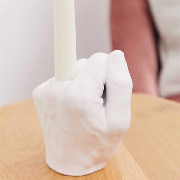 PIKKII-CANDELA-CANDLE-DITO-MEDIO-MIDDLE-FINGER-INTERIOR-DESIGN-OBJECT-OGGETTO-ARREDO-CASA-OGGETTISTICA-